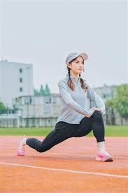 NBA-鲍尔17+5+5黄蜂9人上双150-95狂胜爵士55分