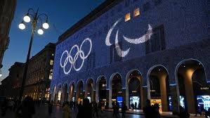 什么是“三公”游戏？解析其极简规则背后的爆发性。（“‘三公’是什么？从极简规则看它为何能迅速走红”）